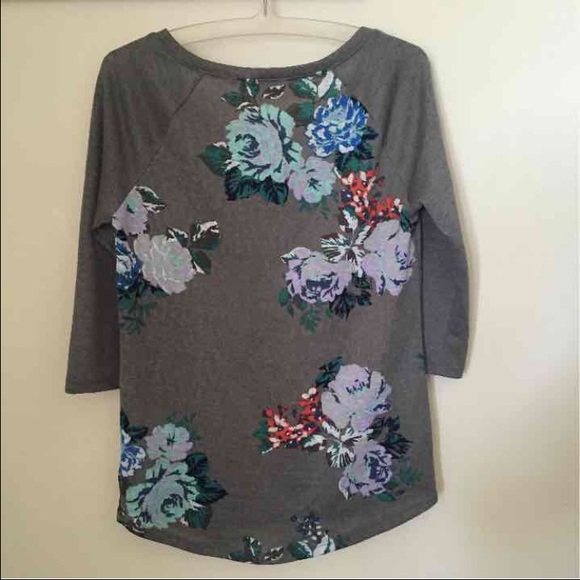 Brand New! Sz S~Knit Top - Picture 2 of 4