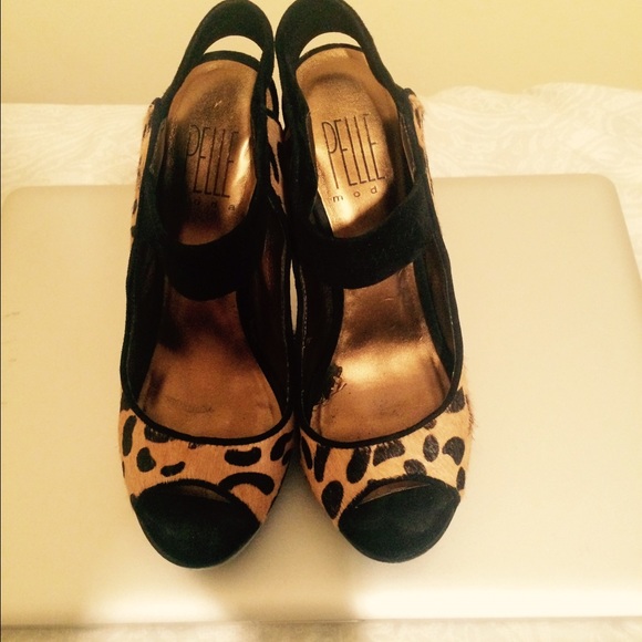 Pelle Moda leopard calf hair heels - Picture 2 of 4