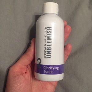 Rodan + Fields unblemish calarifying toner