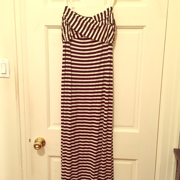 Max Studio Stripped Maxi Dress