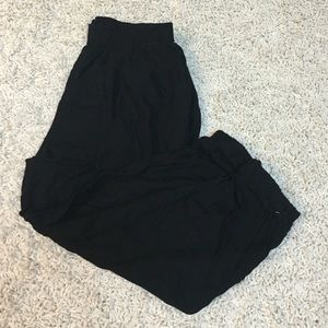 Black Forever21 Cropped Joggers