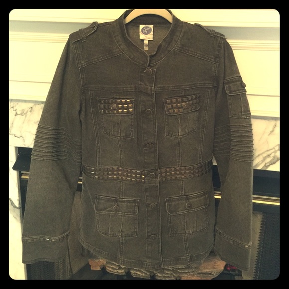 Military-Inspired Button Down Jacket Size Medium