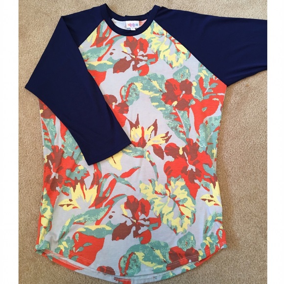 LuLaRoe L Randy Tee