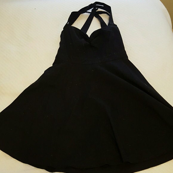 Sexy LBD from Victoria Secret - Picture 1 of 3