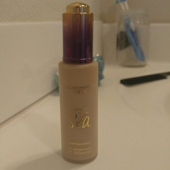 Tarte rainforest of the sea water foundation