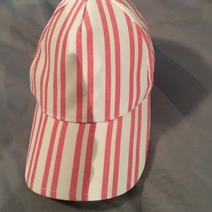 Lulu lemon hat