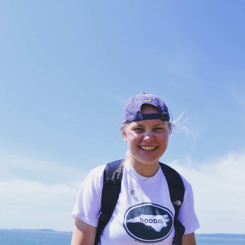 Meet your Posher, Casey