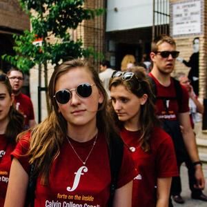 Meet your Posher, Suzanne