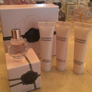 Viktor&rolf flower bomb fragrance set
