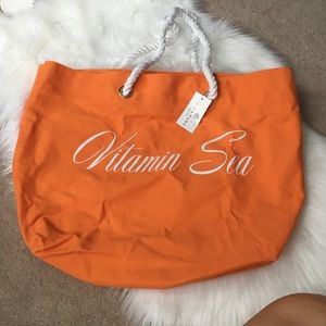 Beach tote