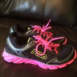 FILA Tennis Shoes Size 7.5