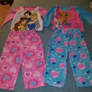 ****SOLD***Toddler girls Pj's