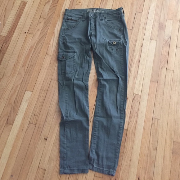 Military cargo skinny jeans
