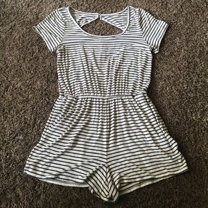 AE ROMPER