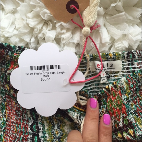 Fiesta Crop Top - Picture 4 of 4