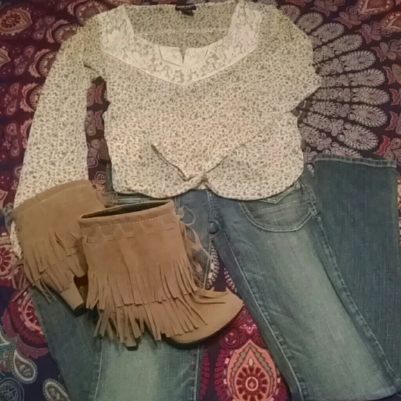 Sheer, floral, boho top - Picture 2 of 4