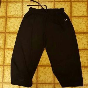 Women's UA Capri loose fit