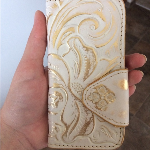 Patricia Nash iPhone 6 Case with Card Slots