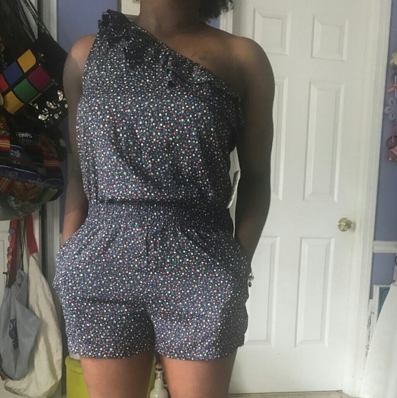 FOREVER 21 One-shoulder Ruffle Floral Romper - Picture 5 of 5