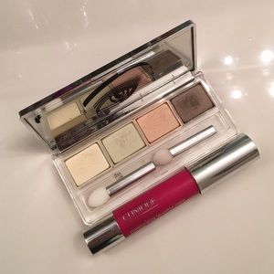 🤖 Clinique makeup bundle 🤖