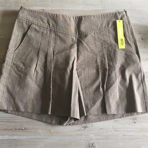 Gianni Bini pleated shorts