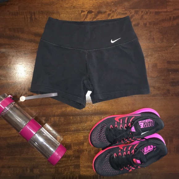 Nike dri-fit shorts xs