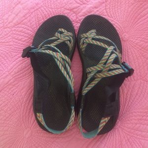 Rainbow chacos