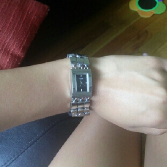Guess Watch
