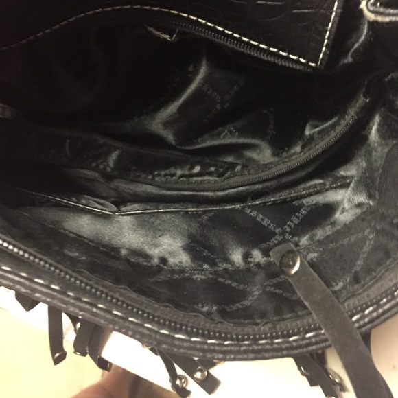 Purse - Picture 2 of 3