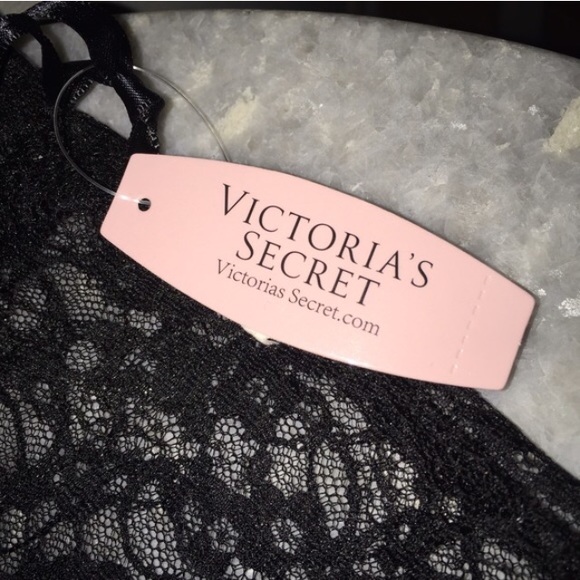 Victoria's Secret iPhone 6 - Picture 3 of 3