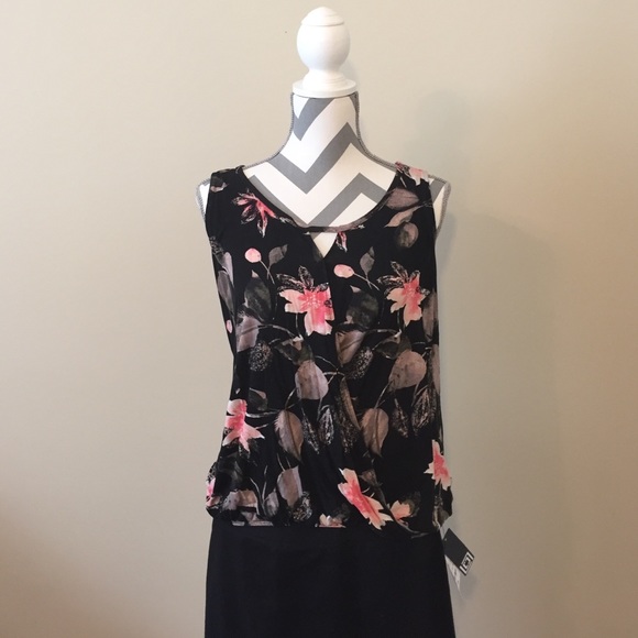 New York & Company Tops - NY&C sleeveless top