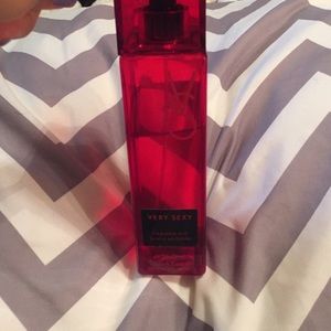 Victoria secret perfume