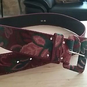 Women's multicolor floral belt