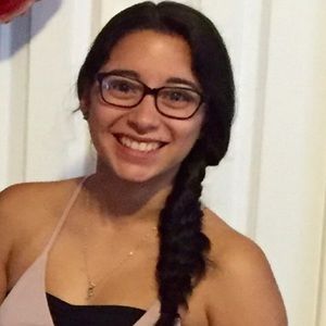 Meet your Posher, Isabel