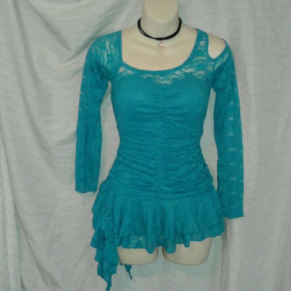 Unique lacy top