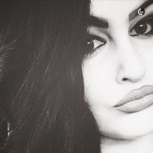 Meet your Posher, Cassie