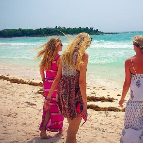 Splendid Maxi Dress - Picture 2 of 4