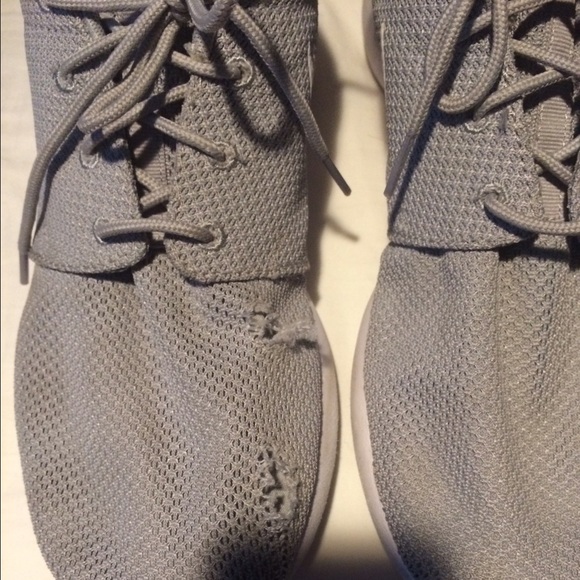 Grey Roshes Size 11