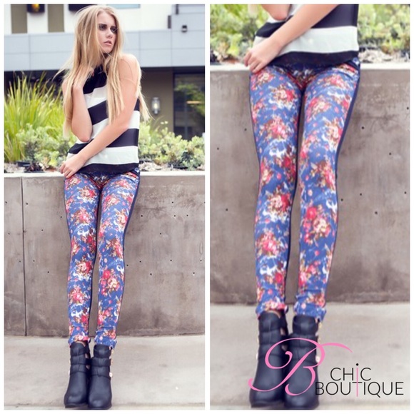Bchic Pants - Manhattan Floral Two-Tone Jeggings