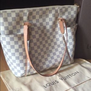 Sold ❤️Louis Vuitton azure Totally Damier