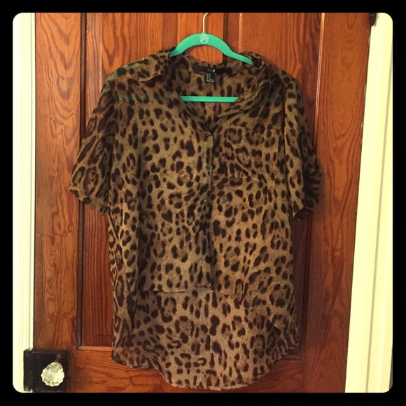 Short sleeve button up blouse