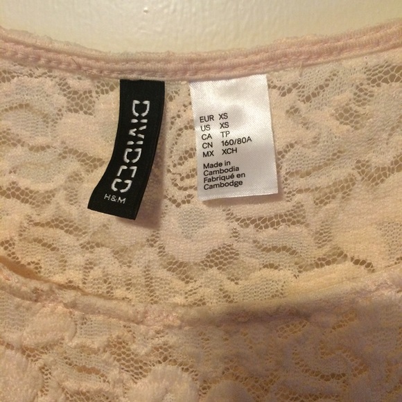 H&M blouse - Picture 2 of 4