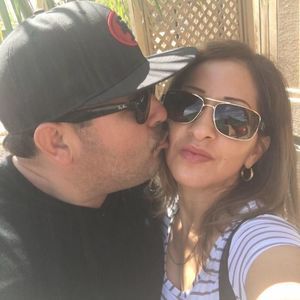 Meet your Posher, Artemiza