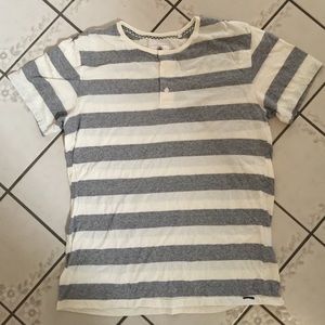 Cream with think gray stripes t-shirt