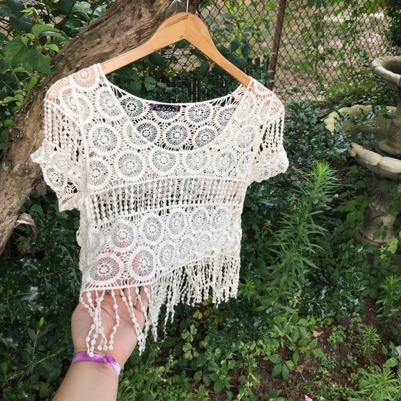 Boho Crochet Lace Crop Top - Picture 4 of 4