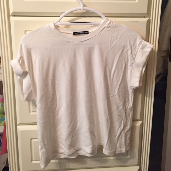 Brandy Melville White Crop Too