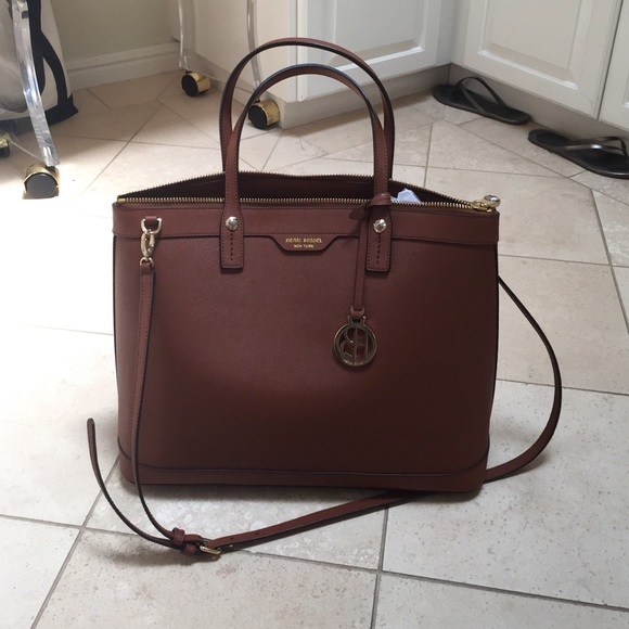 Henri Bendel satchel