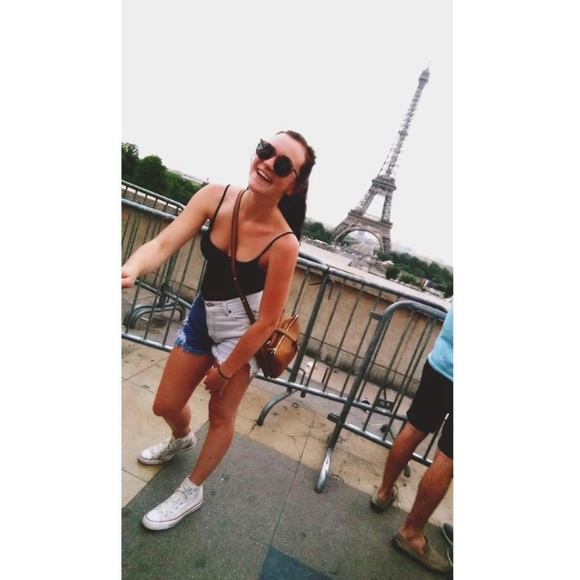 Meet your seller- Taylor✨ - Picture 3 of 4