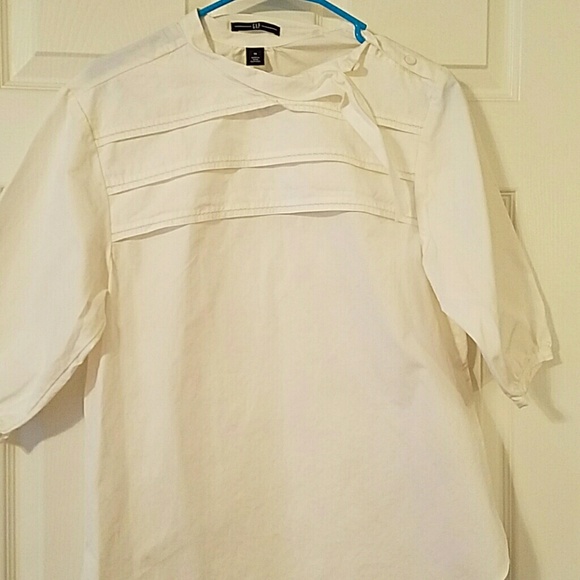 White boat shirt