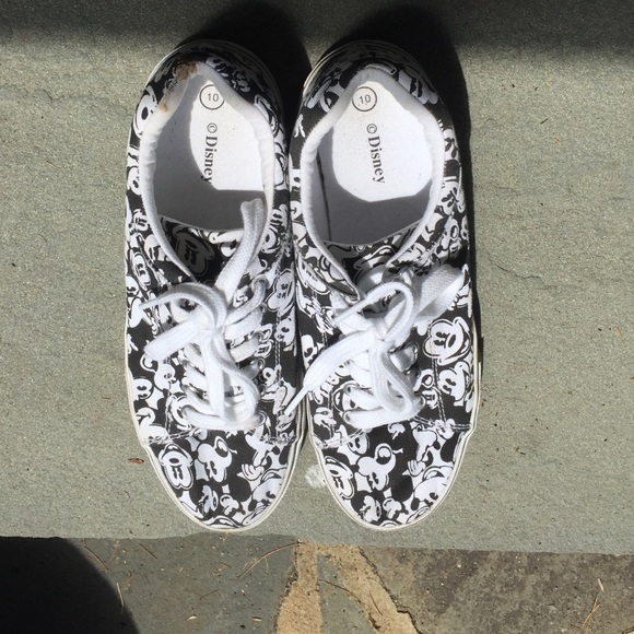 Vintage Mickey Sneaker